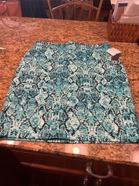 Liz Claiborne Turquoise Snake-Print Pencil Skirt